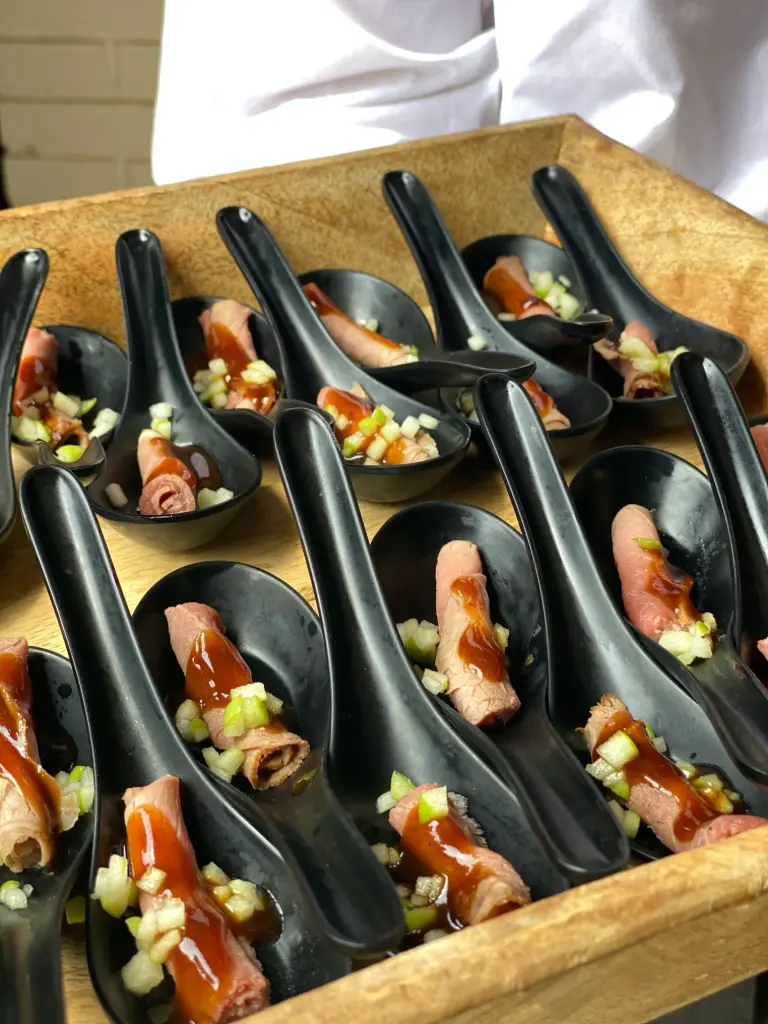 Roast beef de ternera con salsa yakiniku de manzana smith (r) XS