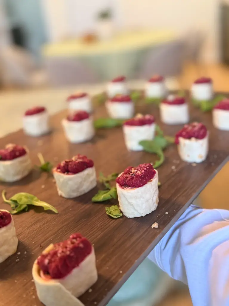 Wrap de remolacha, aguacate, pepino encurtido y polvo de avellana XS