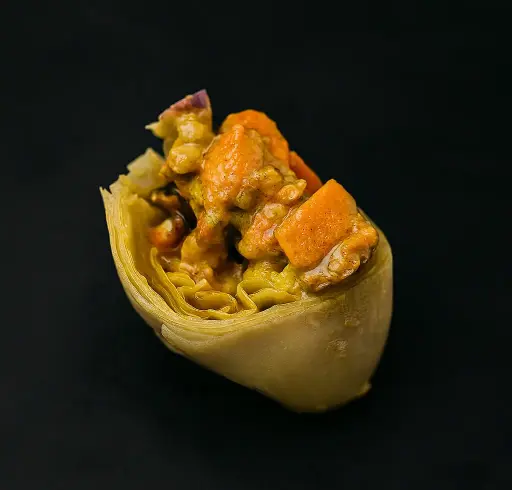 [Cat] Rollito rainbow con salsa de aguacate, jengibre y coco (r) XS